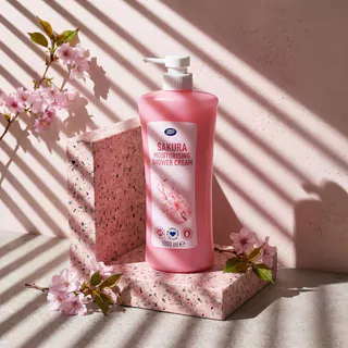 Boots Moisturing shower cream บู๊ทส์ มอยส์เจอร์ไรซิ่ง ชาวเวอร์ ครีมอาบน้ำ