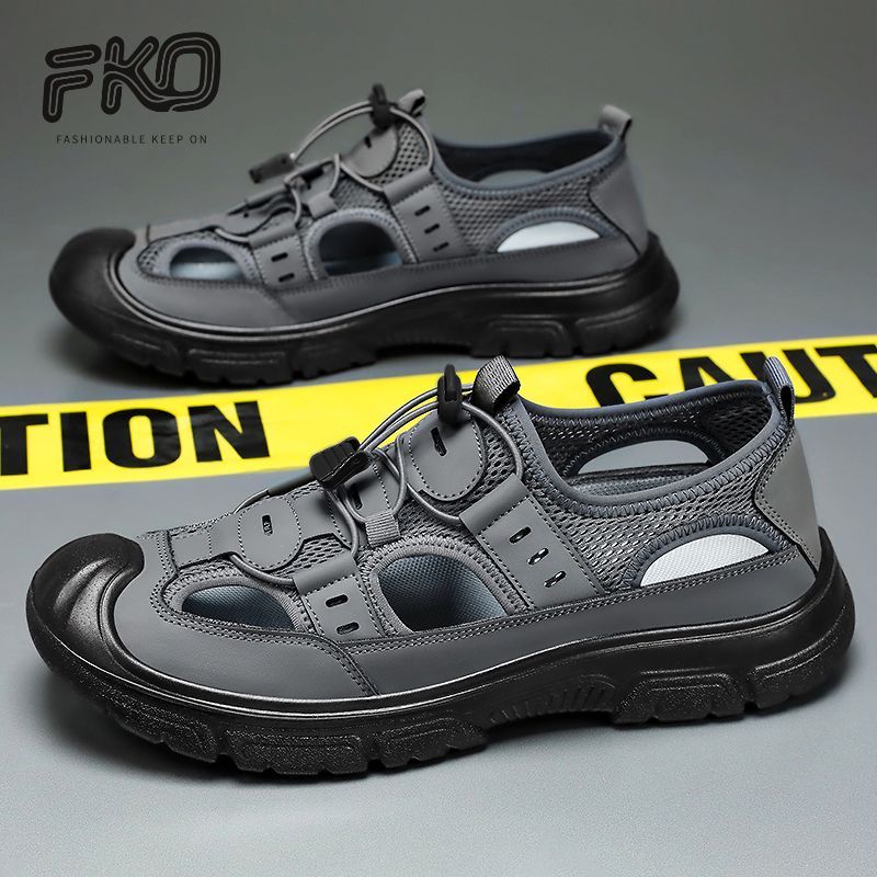 FKO ผู้ชายปิดนิ้วเท้ารองเท้าแตะกีฬาตาข่ายหนังด้านบนนุ่ม Anti Slip PVC Outdoor Sole รองเท้าเดินป่ากลางแจ้งขนาด 39-44