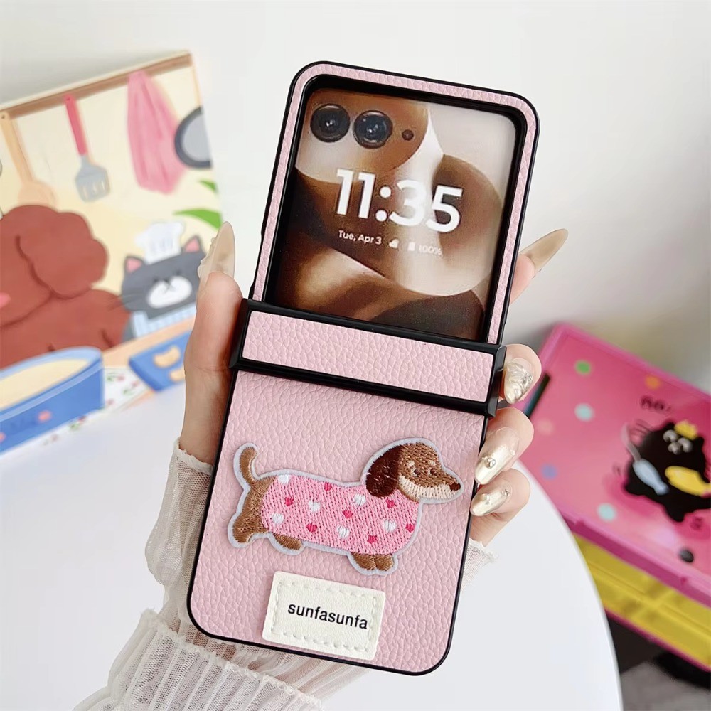 SamsungZFlip8 น่ารักการ์ตูนน่ารักพับสําหรับ Samsung Galaxy Z Flip 8 Flip8 ZFlip8 5G 2026 กรณีพลิกลิ้นจี่เนื้อหนังปกหลังกันกระแทกป้องกันเคสแข็ง