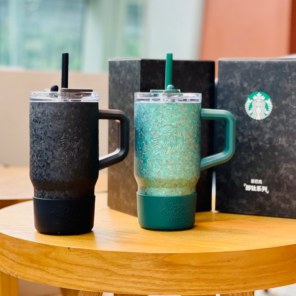 สตาร์บัคส์เครื่องดื่มแอลกอฮอล์ชุดไทเทเนียมสีเขียวเข้มเงินสีดําหลอดดื่มคู่จับรถสก์ท็อปไทเทเนียมถ้วยที่มีฝาครอบด้านล่าง