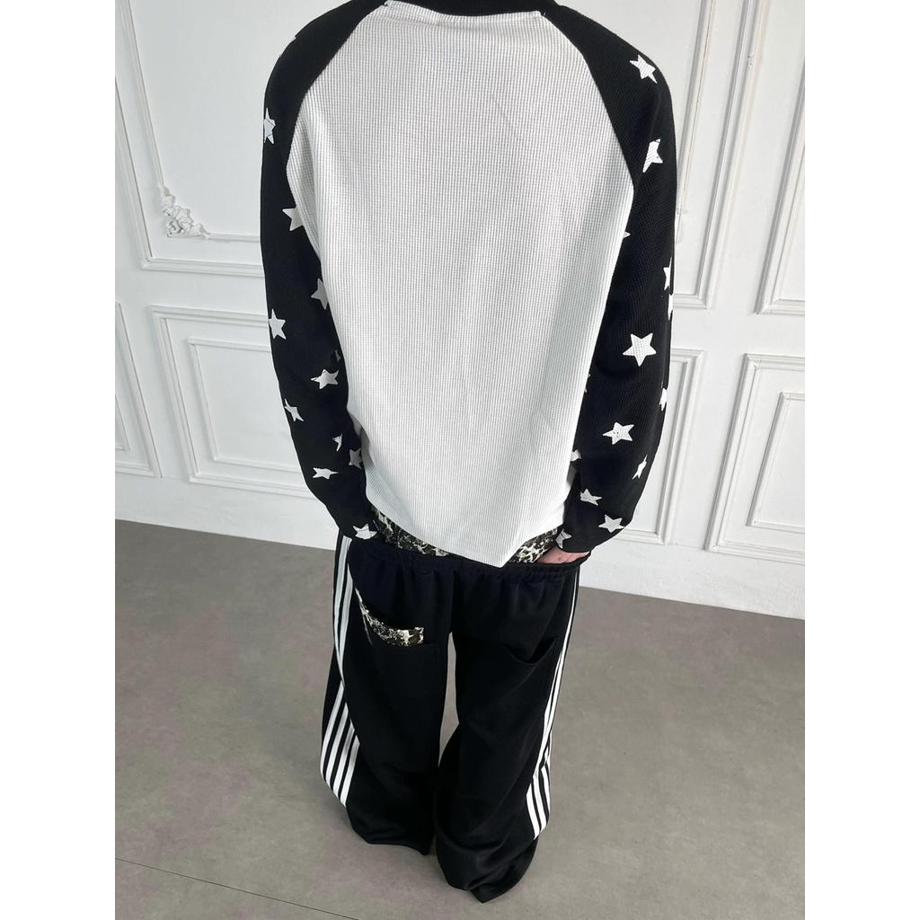 SUIKONE ซุยโคเนะ เสื้อยืดผู้ชายแขนยาวแบรนด์แฟชั่นอเมริกัน วาฟเฟิลสีตัดกันสไตล์เป็นกลาง — صورة 4