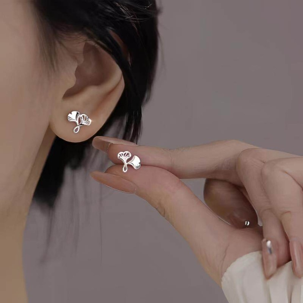 S999 เงินสเตอร์ลิง Apricot Leaf Stud ต่างหูเจาะหูต่างหูสกรูเปิดหัวเข็มขัด Anti-Drop Sleeping ฟรีหยิบ