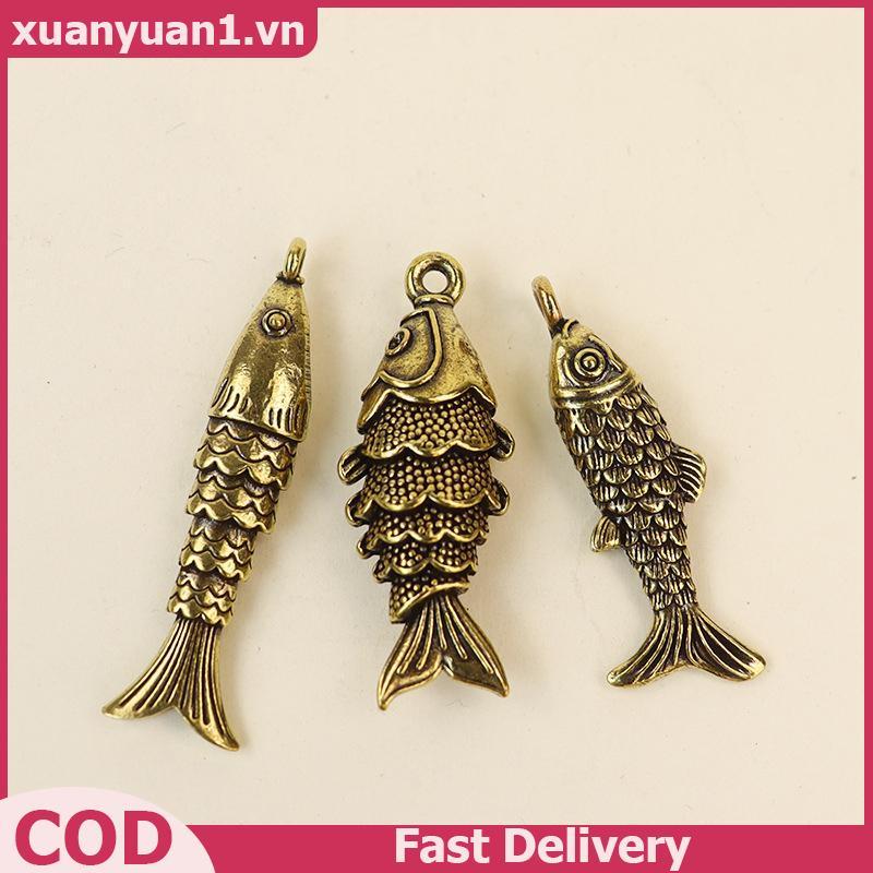 XUAN Retro Koi ปลาทองเหลืองพวงกุญแจจี้ Vintage Mini Desktop เครื่องประดับ Good Lu สําหรับเพื่อนครอบค