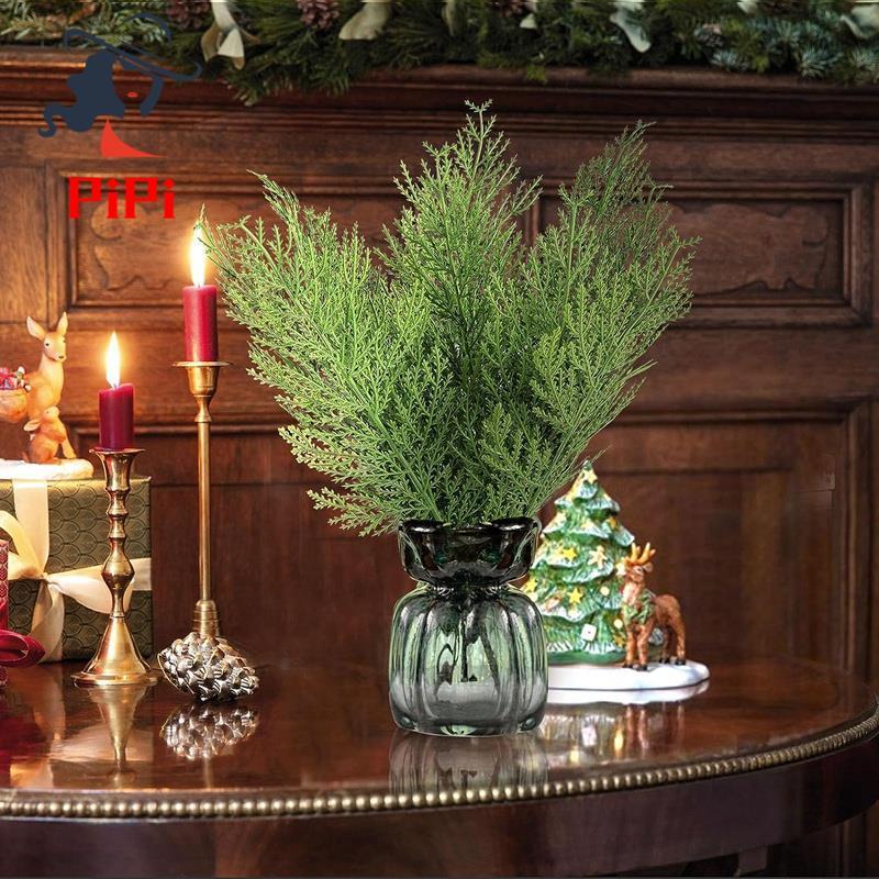 พร้อมสต็อก 40 ชิ้นประดิษฐ์ Cedar Sprigs Faux Cedar สาขา Cedar Cypress Stems Pine Picks สีเขียว