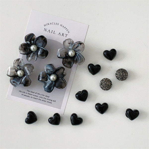 jibbitz crocs ของแทั จิ๊บบิท crocs จิบิ อุปกรณ์เสริมรองเท้าแบบหรูหรา ประดับคริสตัลและดอกไม้ เพื่อการ