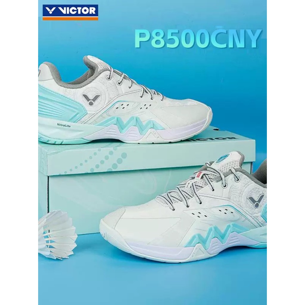 2025 VICTOR Victory Wick Multi-Pingbu Qingyun Series รองเท้าแบดมินตันรองเท้าผ้าใบปีงู P8500CNY