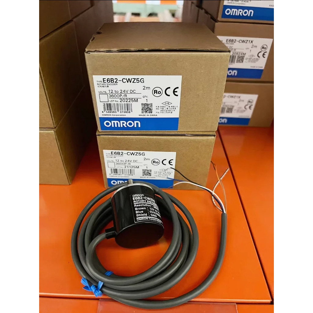 ส่วนลดขายร้อน OM RON E6B2-CWZ5G Japan 3600P/R 2M Incremental Rotary Photoelectric Encoder*****-**