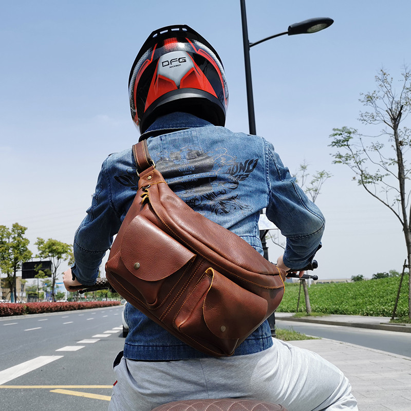กระเป๋าปั่นจักรยาน Cowhide Motorcycle Crossbody Bag Backpack หนังแท้ Ami Khaki Motorcycle Retro Cros