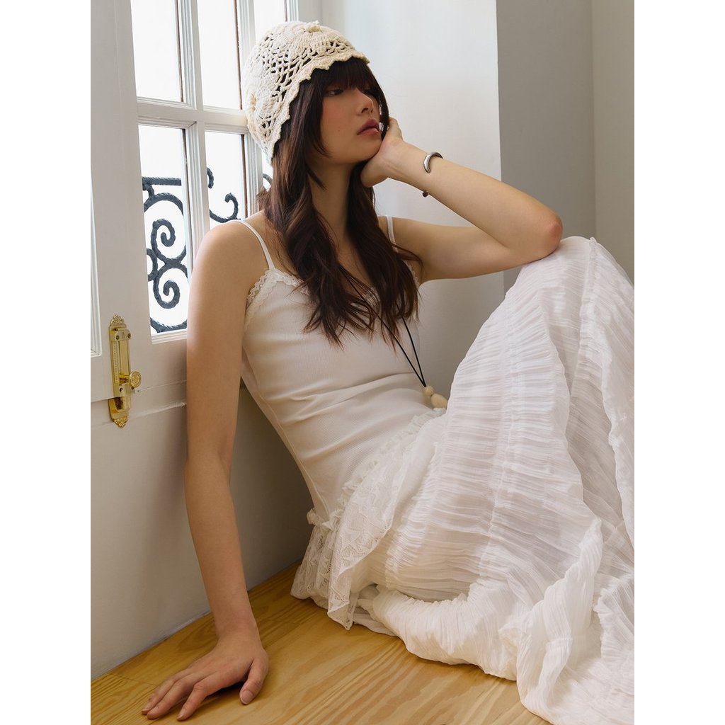 [Pomelo] เสื้อแต่งขอบลูกไม้ / Lace Trim Top