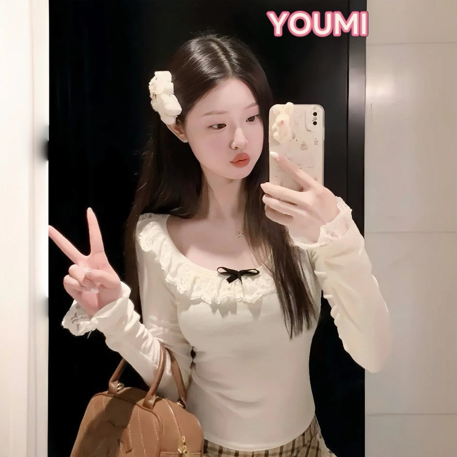 พร้อมส่ง เสื้อแขนยาวผู้หญิง เสื้อยืดเข้ารูป การออกแบบผ้าลูกไม้ปะติด สไตล์หวานน่ารัก ระบาย🌸YOUMI