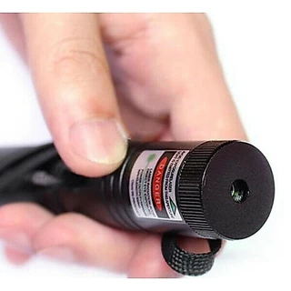 เลเซอร์แรงสูงแสงเขียว Laser303+ถ่านชาร์จ 2500mAh+เครื่องชาร์จ