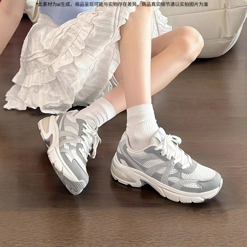 รองเท้าผ้าใบ Skechers Moon Shadow รุ่นใหม่สำหรับผู้หญิง สีเงิน น้ำหนักเบา ระบายอากาศได้ดี สวมใส่สบาย