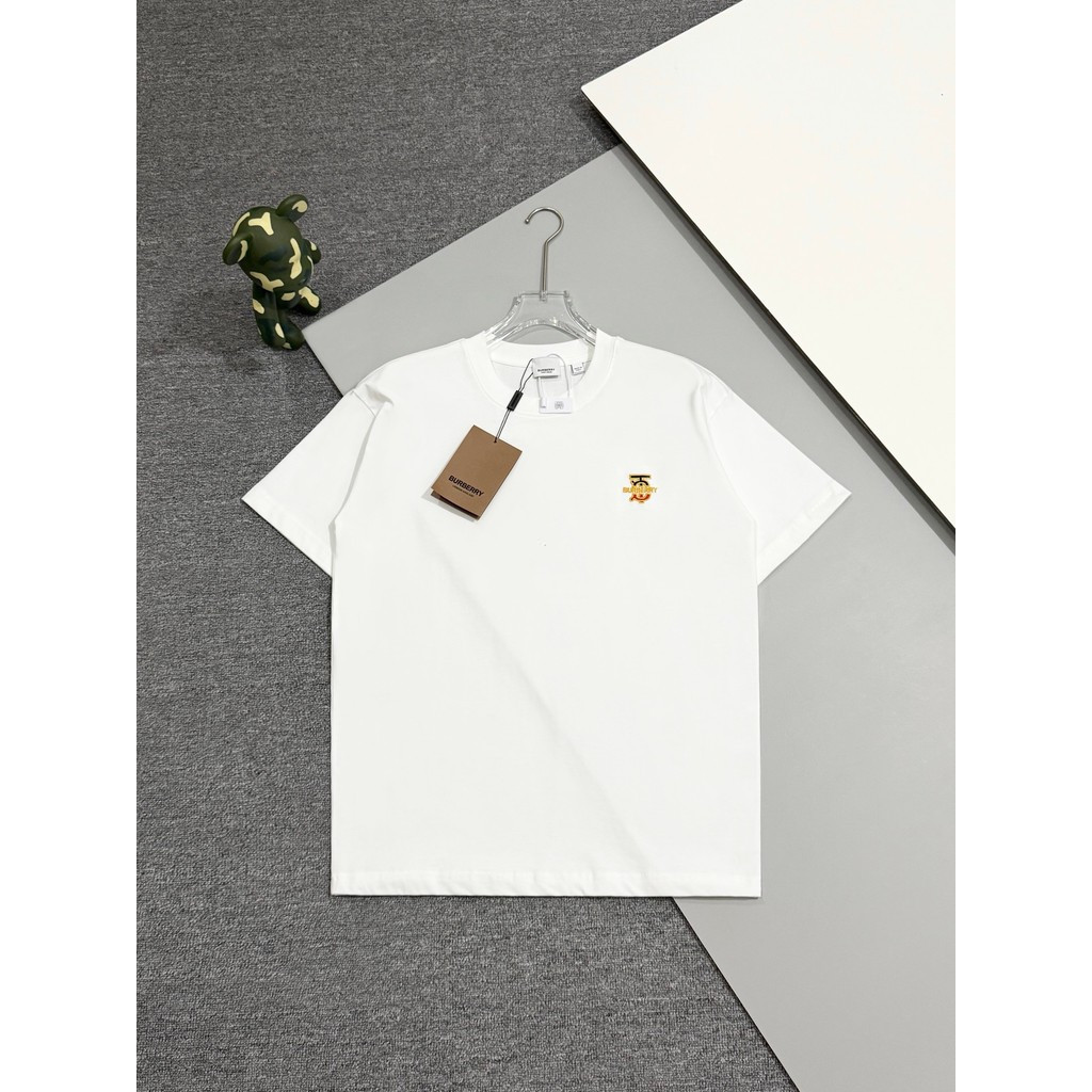 2026Bur tee/Bbr เสื้อยืดผู้ชายผู้หญิงเสื้อยืดพิมพ์เสื้อยืดรอบคอยืดลําลองผู้ชายชาย Top 37LX