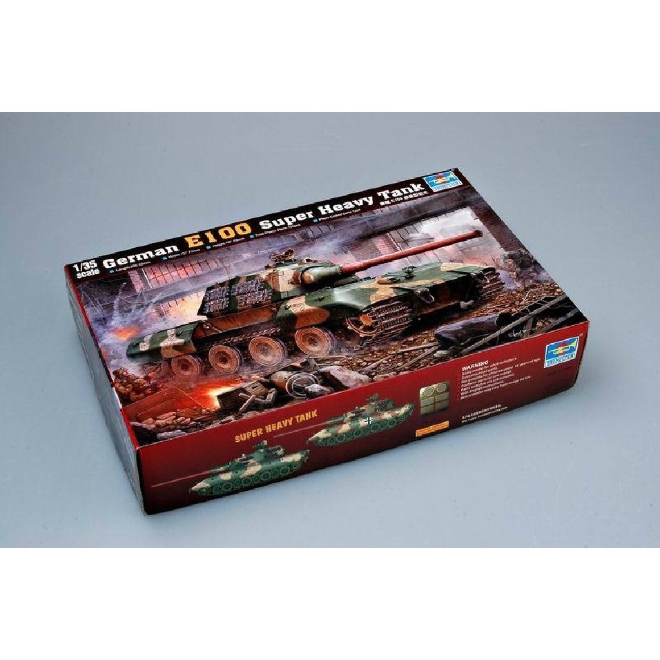 Trumpeter 1/35 00384 German E-100 Super Heavy Tank ชุดโมเดล