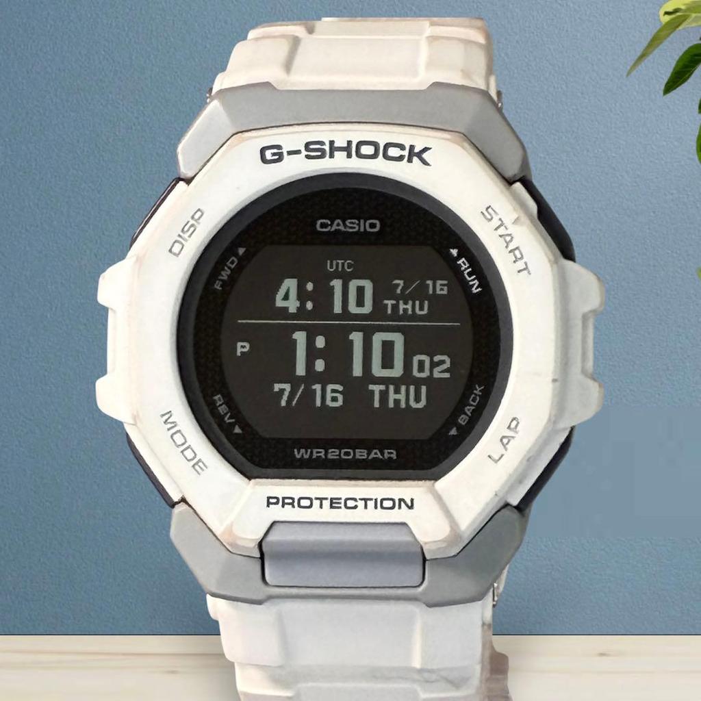 ญี่ปุ่น 【ใช้งานได้】 นาฬิกา CASIO G-SHOCK G-SQUAD GBD-300-7JF ส่งฟรี 2 ต่อ