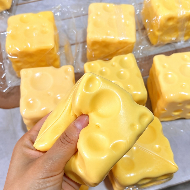 Cheese Squishy ชีสยักษ์ ของเล่นคลาย เล่นคลายเครียด บริหารมือ เสริมพัฒนาก