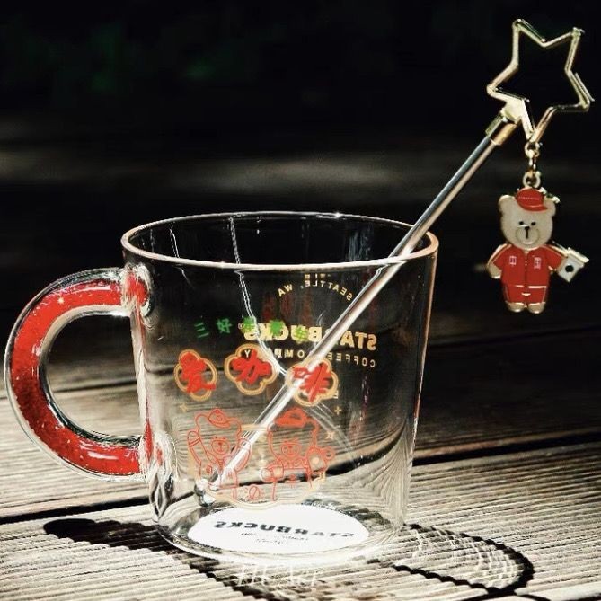 สตาร์บัคส์แห่งชาติอินเทรนด์ถ้วยแก้วซานห่าวดาวรักกาแฟ345มิลลิลิตรที่มีก้านกวนสีแดง พลอยเทียม จับสก์ท็