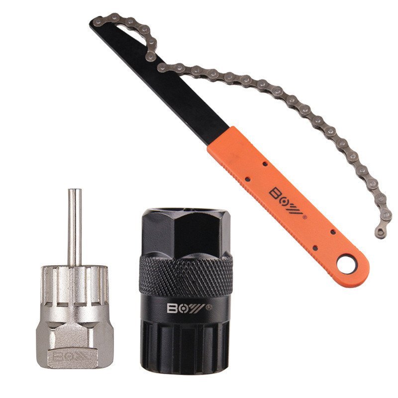 เครื่องมือซ่อมจักรยาน BOY Cyclone Central Axle สำหรับการถอดประกอบจักรยานแบบMountain Bike RS81