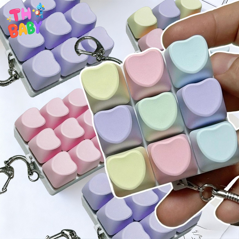 TH BABY พวงกุญแจ บรรเทาความเครียด ของเล่น Fidget ปุ่มกด 9 คีย์ รูปหัวใจ คีย์บอร์ด DIY คลิกเพลิน คลายเครียด ปุ่มคีย์บอร์ด