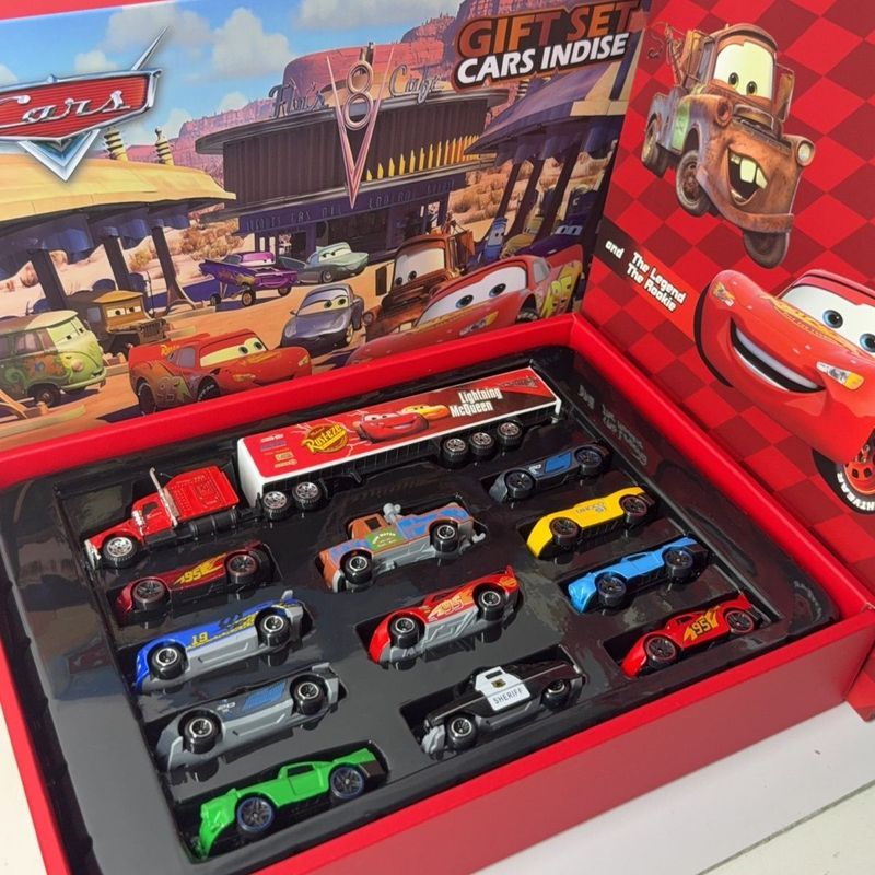 【พร้อมส่ง】lightning Mcqueen Car Story Alloy ลุง McQueen ชุดกล่องของขวัญรุ่นการแข่งขันเด็กของขวัญ Die
