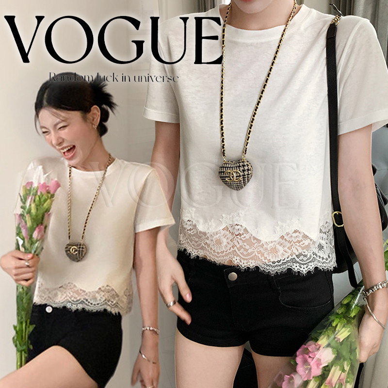Vogue พร้อมส่ง เสื้อยืดแขนสั้น คอกลมผ้านิ่ม แต่งลูกไม้เพิ่มความน่ารัก เหมาะกับใส่เที่ยวในวันสบายๆ (A8395)
