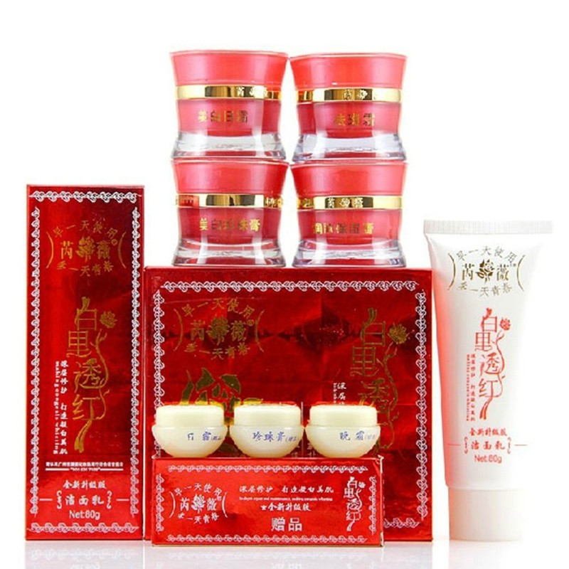 Wei Hong Kong's new product White Four-Stripes Beauty All-in-One Set, a whitening and brightening co