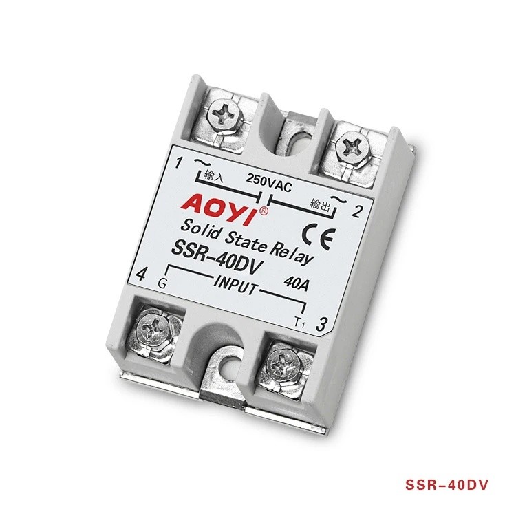 สินค้าคงคลังใหม่ ยี่ห้อใหม่ขายร้อน SCR Volt Regulator ZKG-2000 40A Ssr รีเลย์ SSR-40DV
