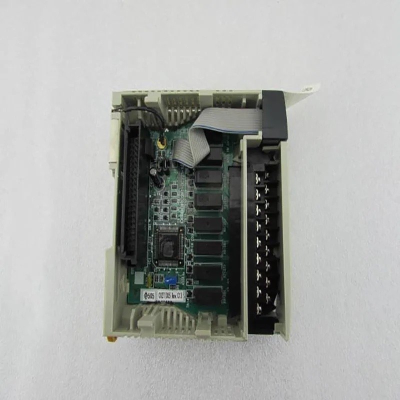6J74 ขายร้อน Plc โมดูล C200H-OC226-N Plc Controller โปรแกรมโปรแกรม