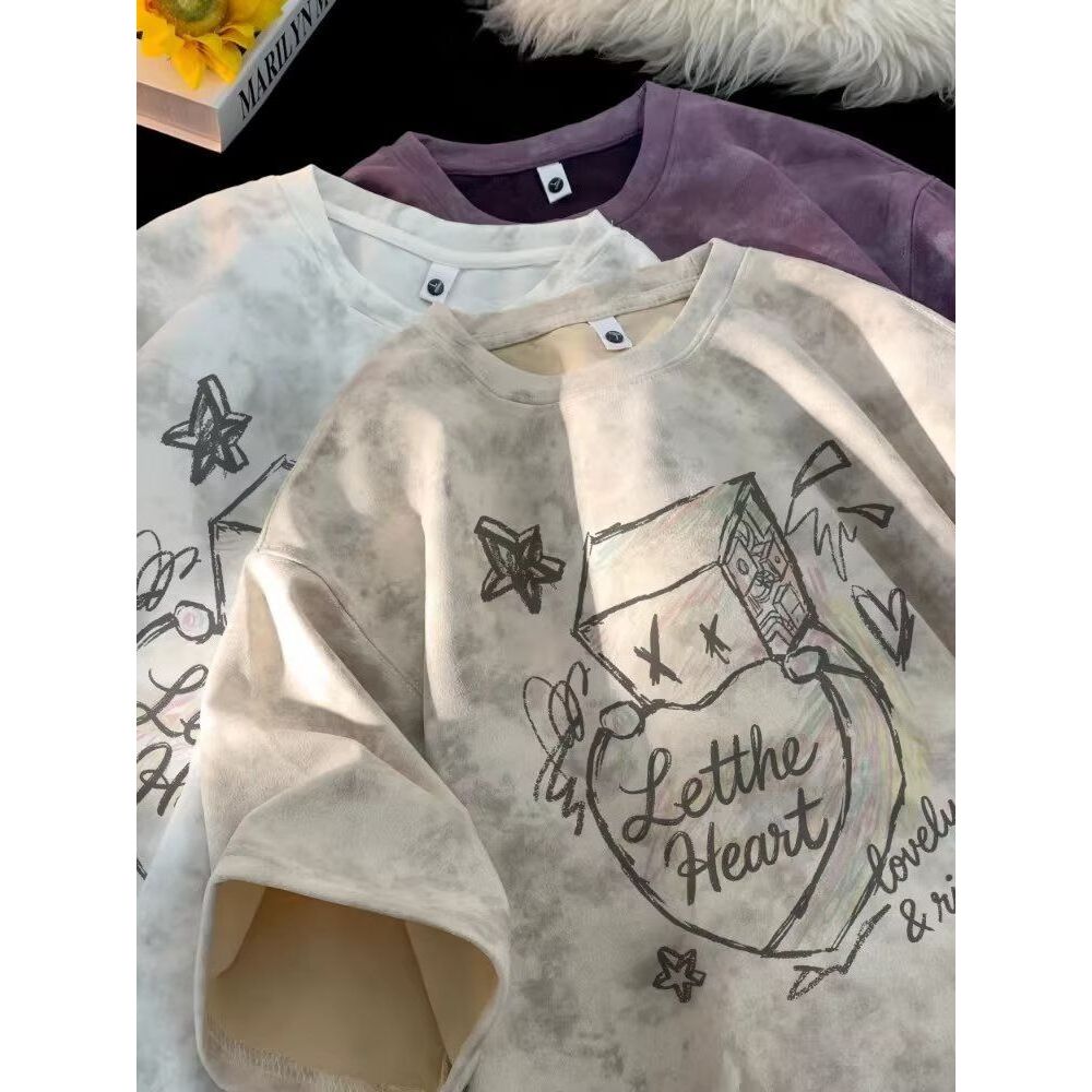 Suede Tie-Dye Xue Zhiqian dsp หลวมมือวาด Graffiti Love Heart ถุงกระดาษ Man รอบคอสั้น-