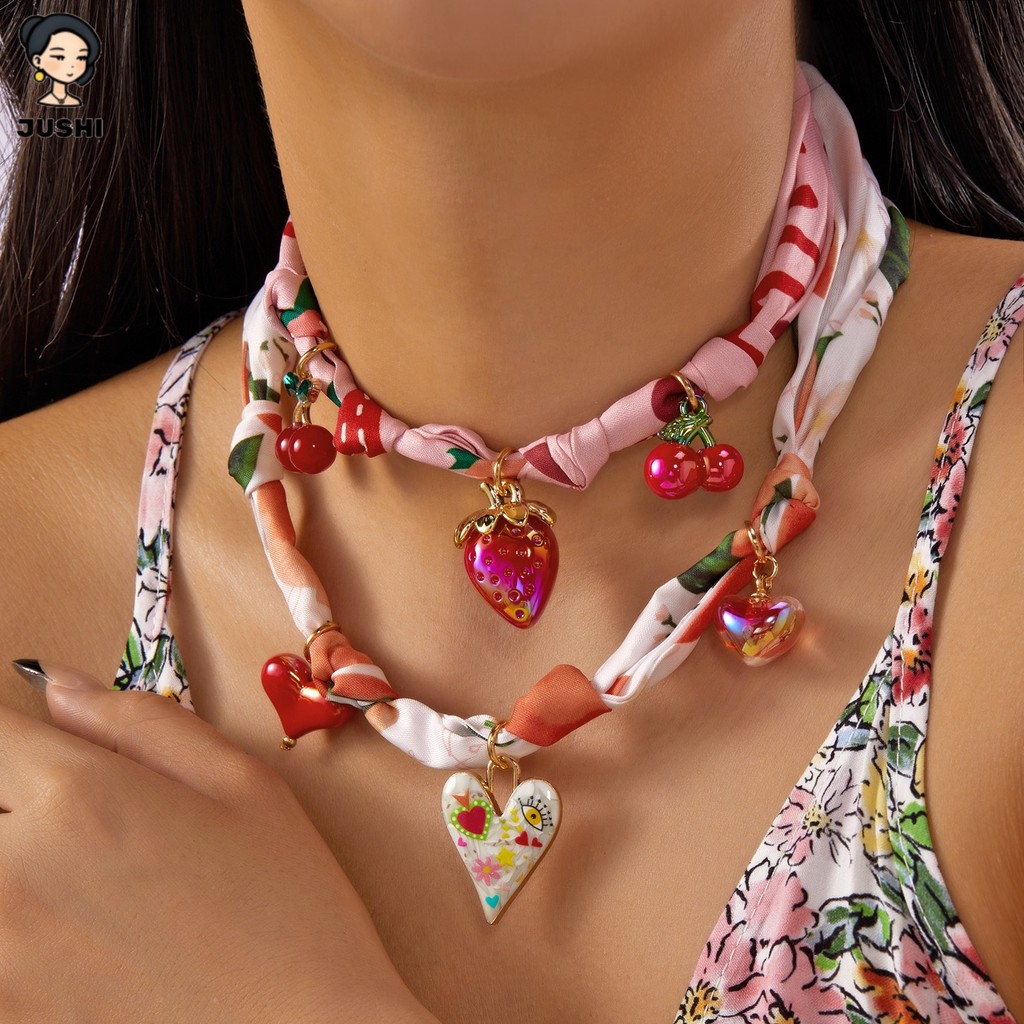 JUSHI เชอร์รี่และโบว์ Choker ผ้าไหมสีชมพู กับจี้สร้อยคอยุค Kawaii Y2K เครื่องประดับแฟชั่นสำหรับสาวๆ