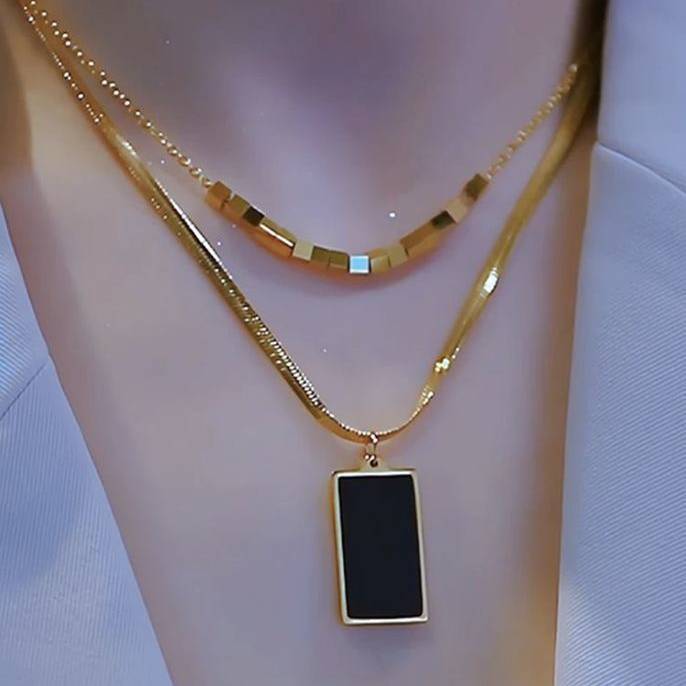 ซ้อน All-Match สร้อยคออารมณ์แฟชั่น Clavicle rr26 Influencer Niche อุปกรณ์เสริมสไตล์ใหม่หรูหรา 2025 ห