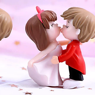 ตุ๊กตาคู่รัก ตุ๊กตาบ่าวสาว ครอบครัวจิ๋ว เค้กแต่งงาน ร้านไทยพร้อมส่ง สีสวยวางบนเค้กได้ ส่งไวได้เร็ว