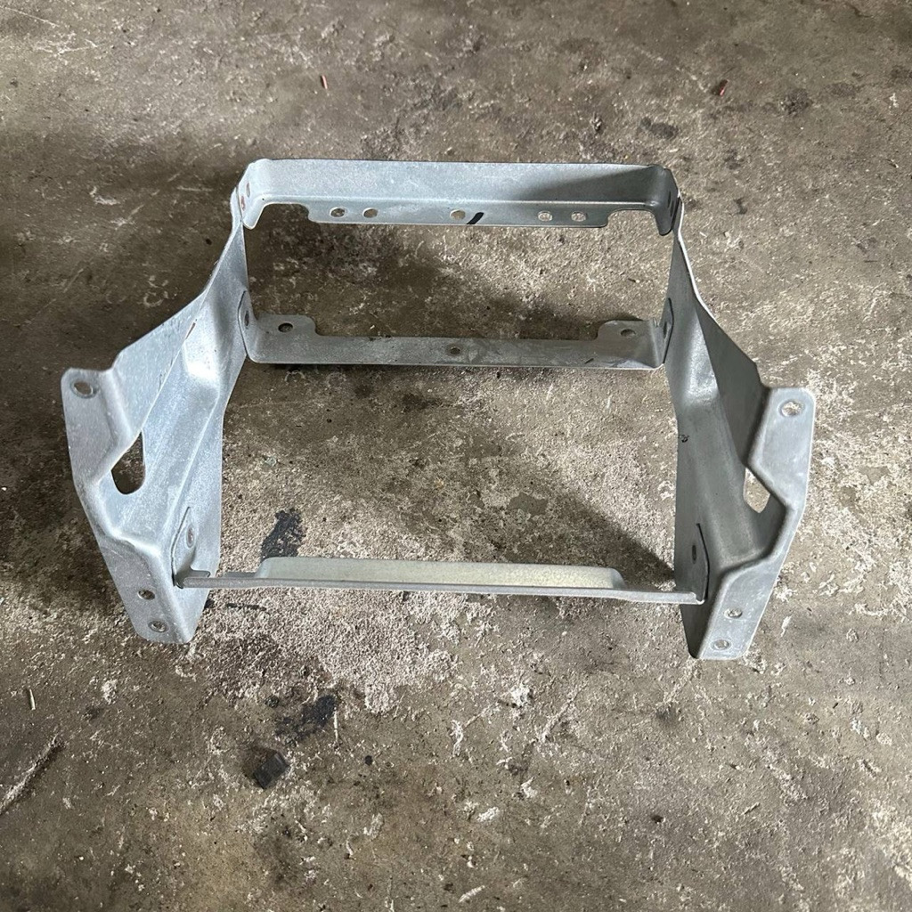 HONDA ODYSSEY RA1-RA3 BRACKET RADIO ใช้แล้วจากญี่ปุ่น
