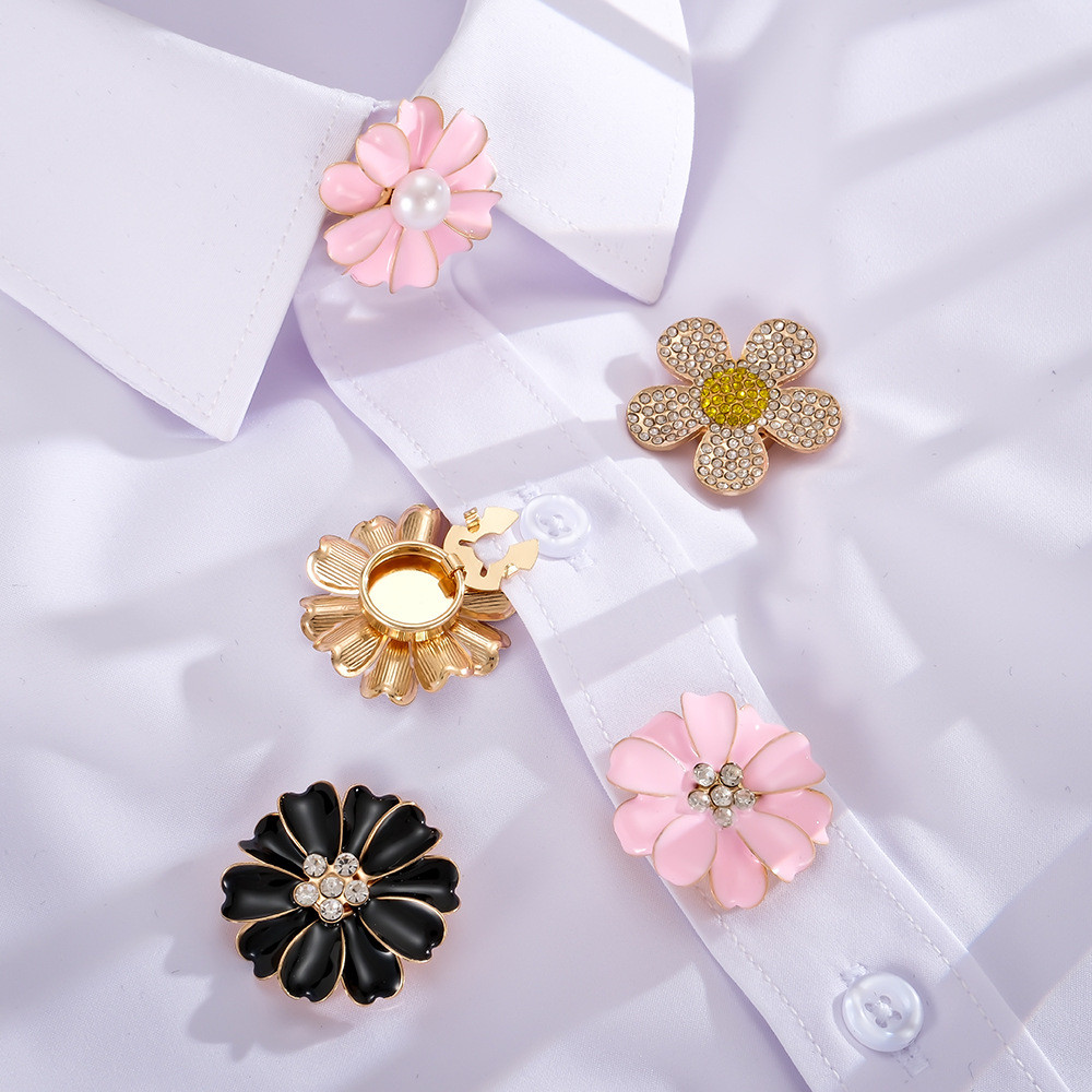 แฟชั่น Creative Rhinestone Heart Patch เสื้อ Cufflinks อเนกประสงค์ตกแต่งคอปุ่มอุปกรณ์เสริมสําหรับสวม