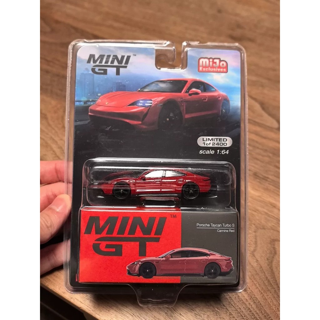 [กําพร้าสต็อกพร้อม] มินิจีที เบอร์ 289 Porsche Taycan Turbo S Carmine ยี่ห้อใหม่ยังไม่ได้เปิดไม่มีข้