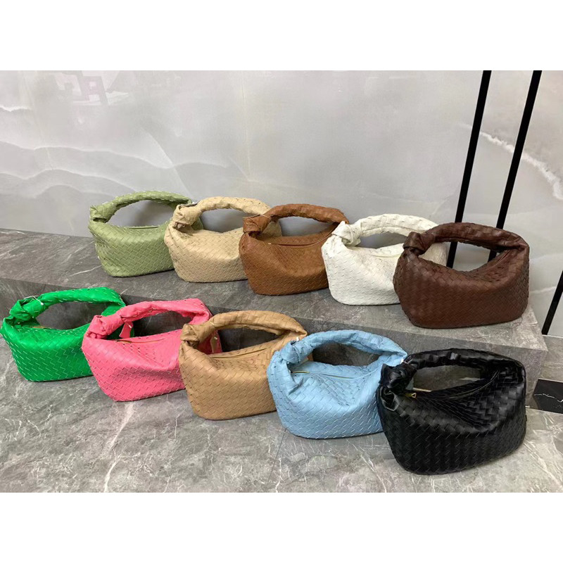 กระเป๋าถือหนังแท้ Teen Jodie แบบ Interlacciato