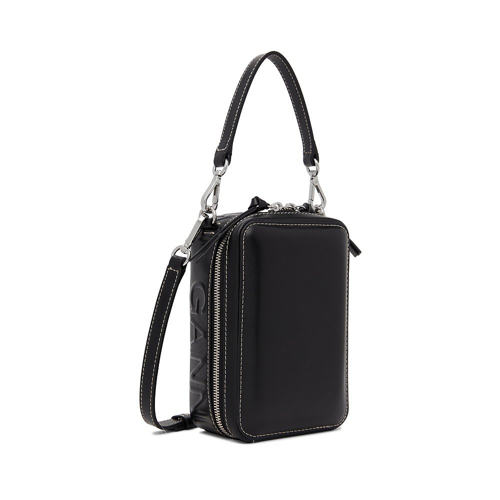 ฮ่องกงไดเร็กเมล์อินเทรนด์หรูหรา Ganni Ladies GANNI กระเป๋ากล้องโลโก้สีดํา