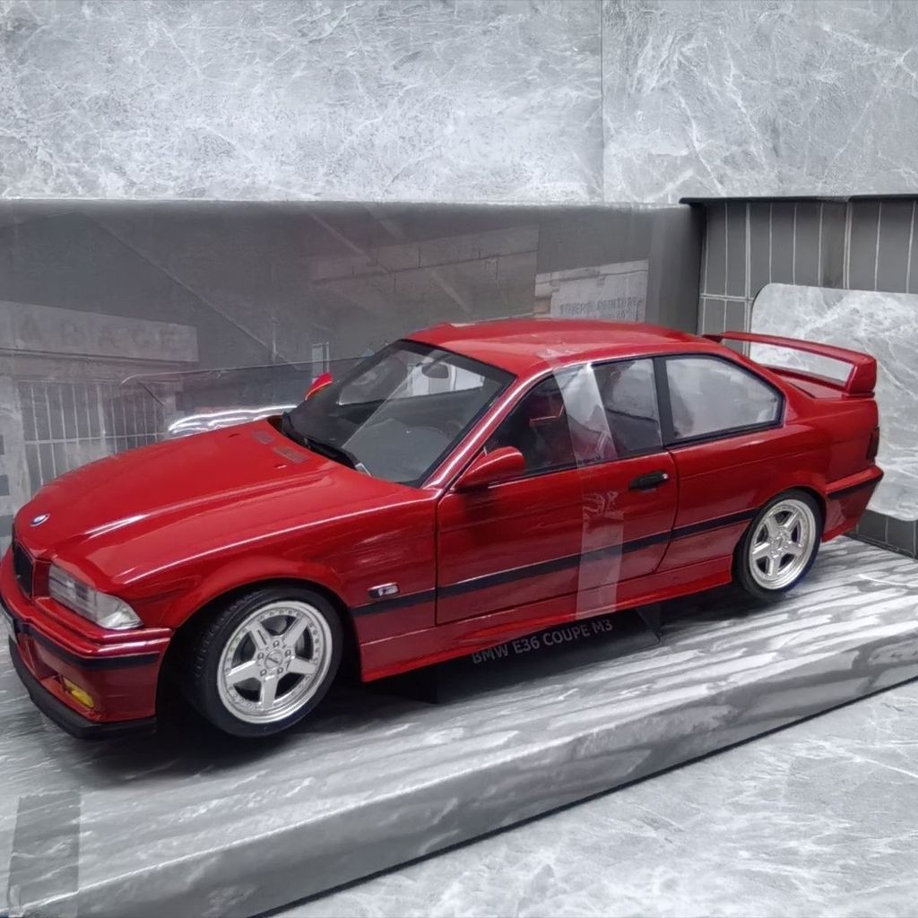 SOLIDO 1/18 BMW E36 M3 COUPE 1994 โมเดลรถ BMW Alloy Measles