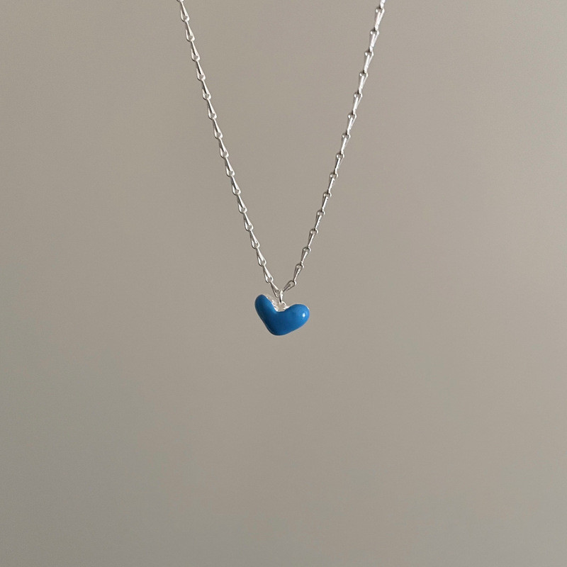 [miaom] Qinlan Love Heart~Metal Hollow Drip Glaze จี้สร้อยคอฤดูร้อน Dopamine สร้อยคอสีฟ้าสีขาวขายส่ง