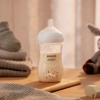 Philips Avent ฟิลิปส์ เอเวนท์ ขวดนม Natural Response ไม่ดูดไม่ไหล ขนาด 9 ออนซ์/260 มล. (ลายยีราฟ & ลายหมีโคล่า)