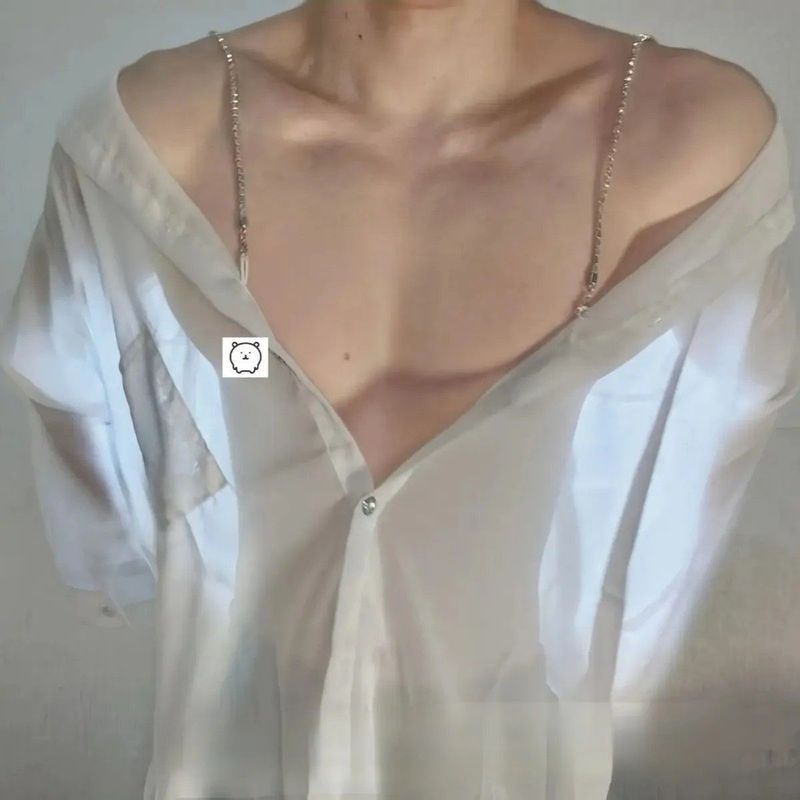 Men's off-shoulder sexy see-through shirt pajamas with chains, loose-fitting camisole for men, qq pa