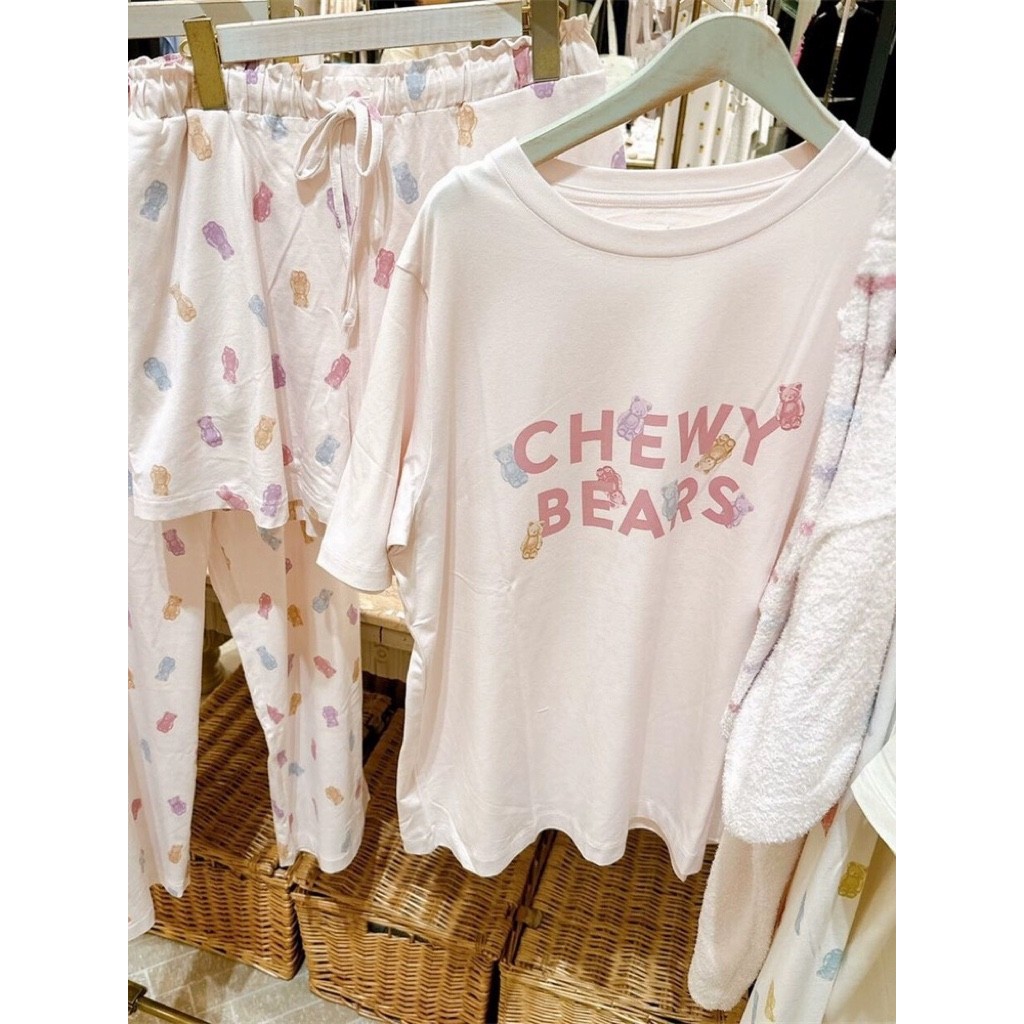 ฤดูร้อนที่มีสีสัน Modal Gummy Bear Letter ชุดนอนแขนสั้นกางเกงขาสั้นกางเกงสบาย Sweet Homewear สูท