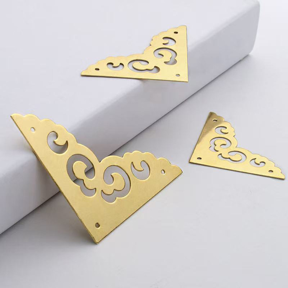 Vintage handicrafts, edge metal furniture, decorative accessories