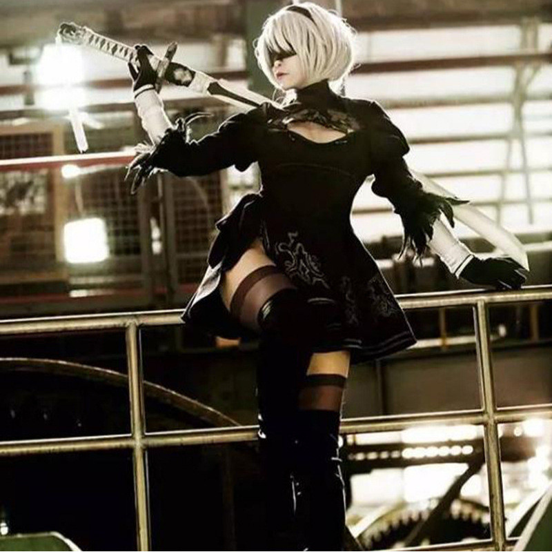 ชุดคอสเพลย์ NieR: Automata 2B, ชุดคอสเพลย์เต็มตัวของ 2B, ชุดคอสเพลย์ร่วมกับ 2B