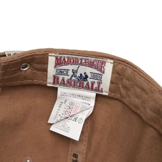 MLB หมวกแก๊ป UNISEX CURVED CAP 3ACP7701N 50BGD NEW YORK YANKEES DARK BEIGE