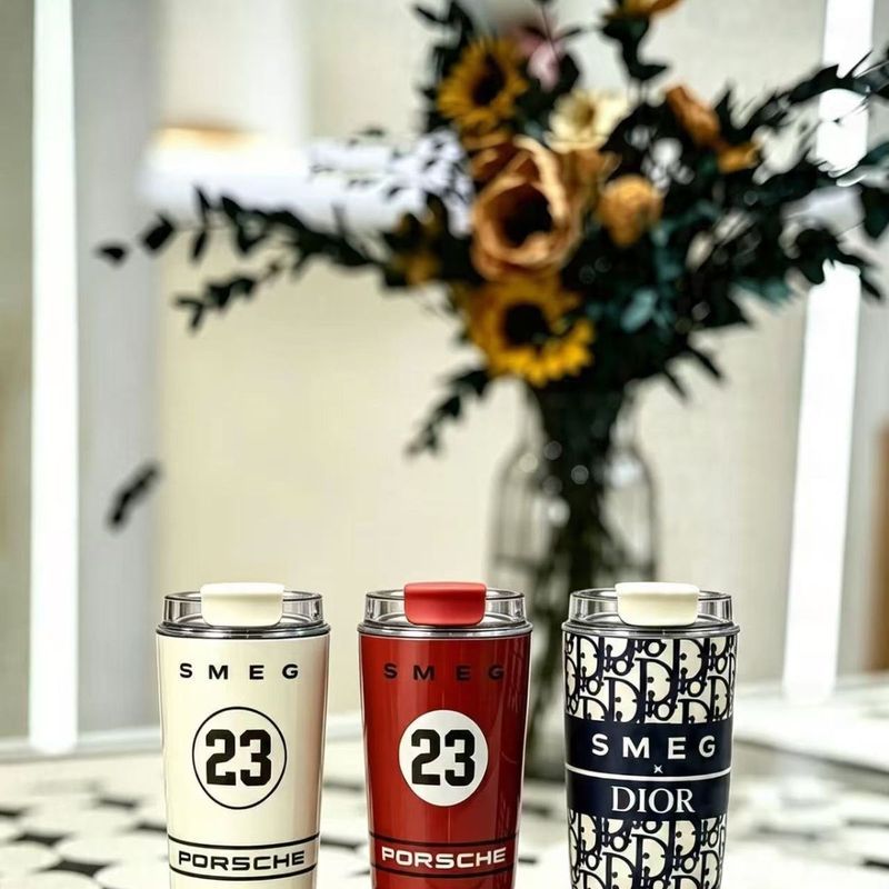 Porsche Co-Branded SMGE Thermos Cup ใหม่คลาสสิกเกรดอาหาร 304 สแตนเลส Handy Cup ถ้วยกาแฟ