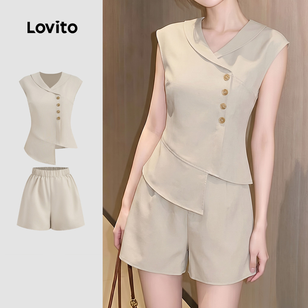 Lovito เสื้อเบลาส์หรือกางเกงลําลองติดกระดุมหน้าสําหรับเดินทาง สีคาคีอ่อน เหมาะกับฤดูใบไม้ผลิ/ฤดูร้อนสําหรับผู้หญิง เกาหลี อินเทรนด์ LK7AD118