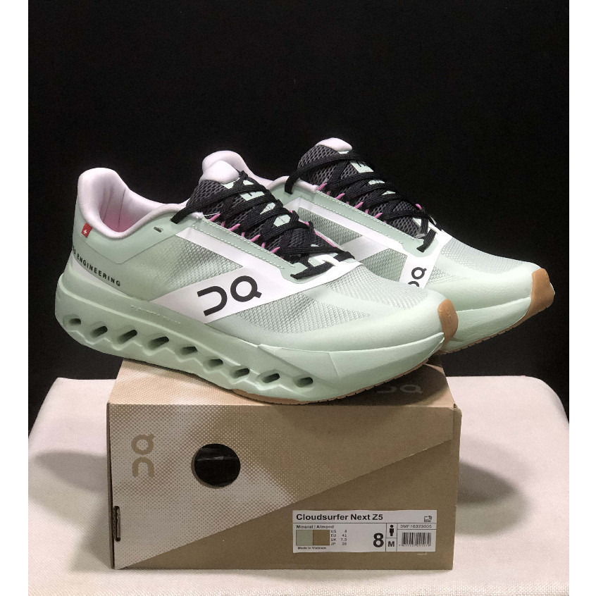 On Cloudsurfer Next รองเท้าวิ่งน้ําหนักเบาสําหรับผู้ชายและผู้หญิง 43O2