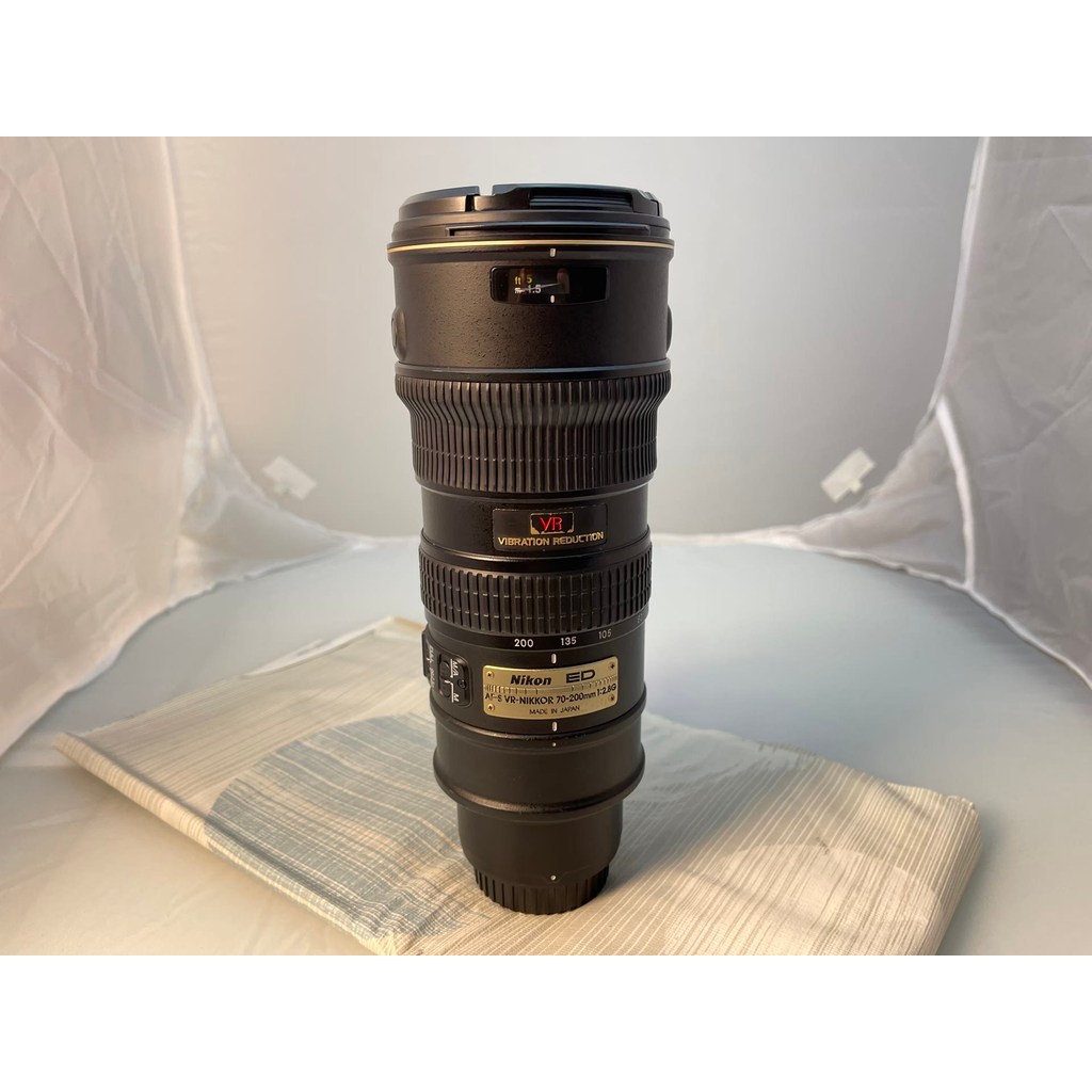 เลนส์ Nikon ed f2.8 70-200