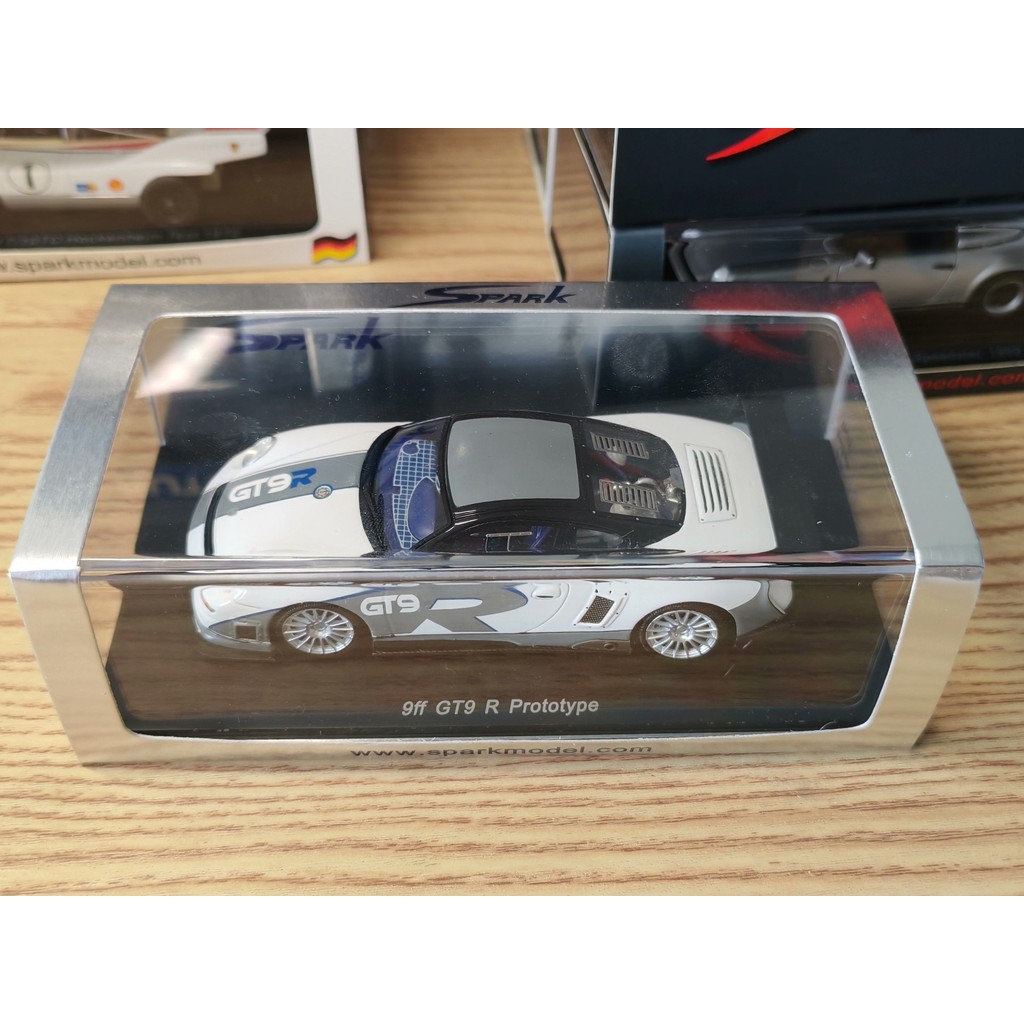 Spark 1/43 รถเรซิ่นรุ่น Porsche Porsche 9ff gt9 r ต้นแบบรถผู้ผลิต: 9ff, ไม่ใช่ Porsche Itself.9ff คื